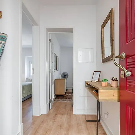 Like-home-t2 - House Garden Apartment Lisbon